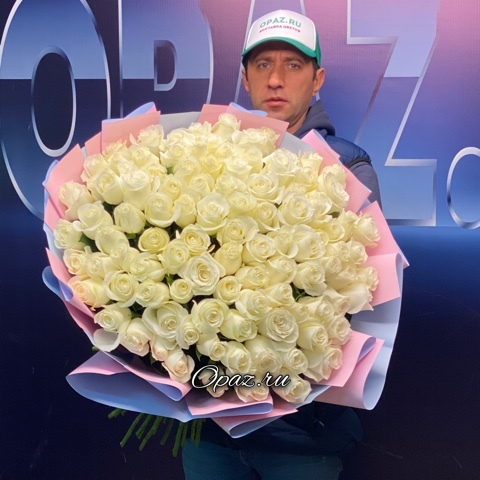 101 роза 70/75см Голландия Premium №РС-159 в оформлении
