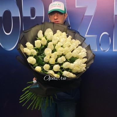51 роза Голландия Premium 70/75см в оформлении №РС-160